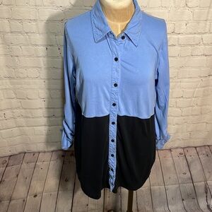 Mod-o-doc size small black and blue comfortable button up